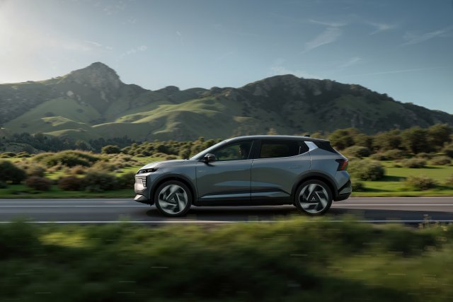 Eclipse Cross BEV